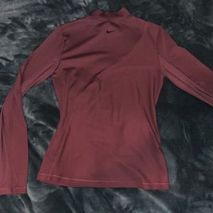 Women’s Nike Pro HyperCool Long Sleeve (Small) Burgundy/Maroon